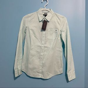 Tommy Hilfiger button up dress shirt